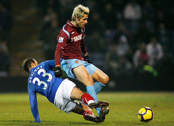 锐的战术洞 锐的战术洞