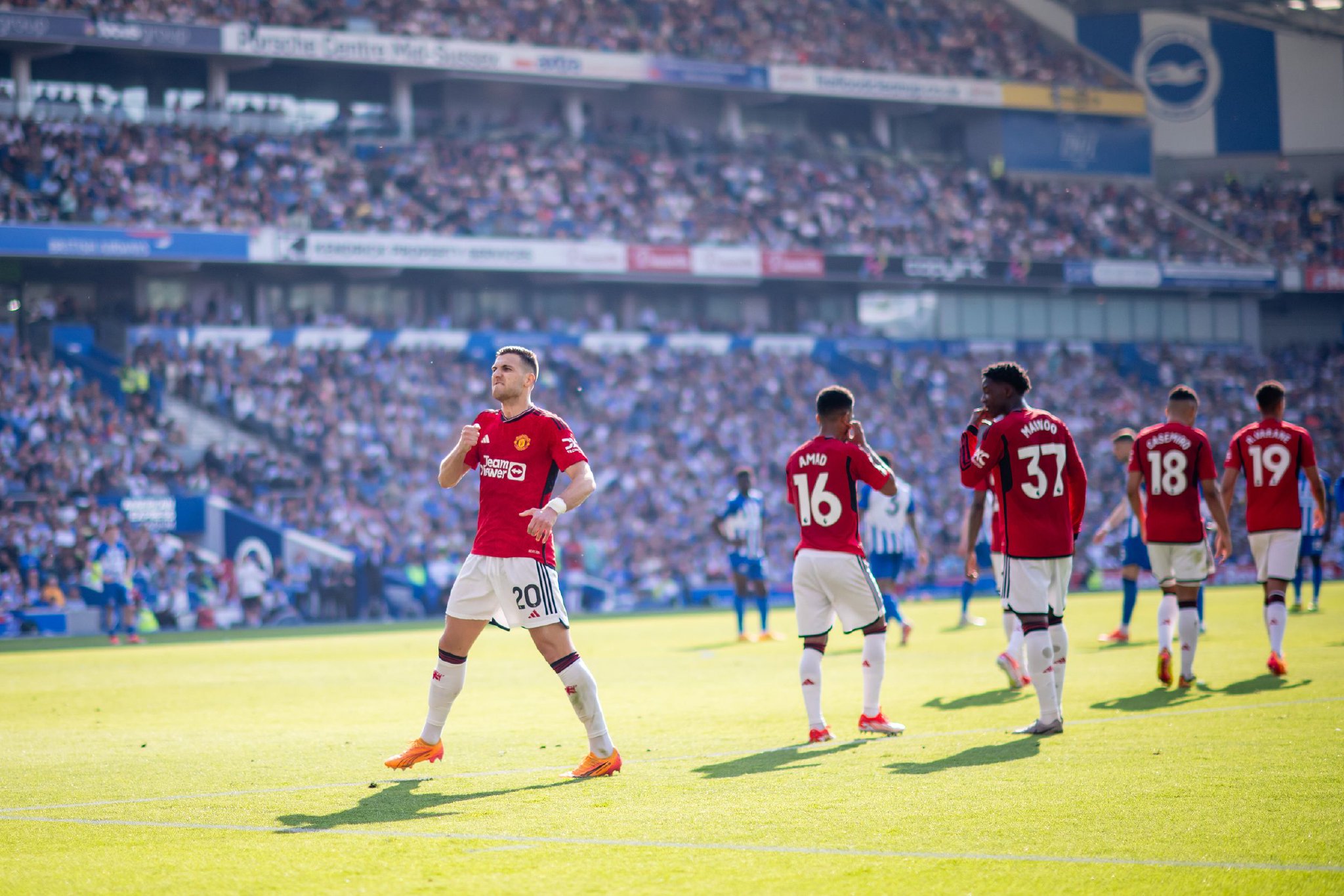 奏带动替补 奏带动替补